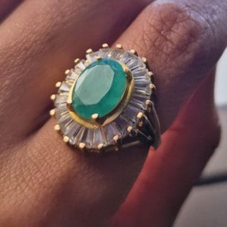 bague en Or 18K en émeraude artisanal en précommande