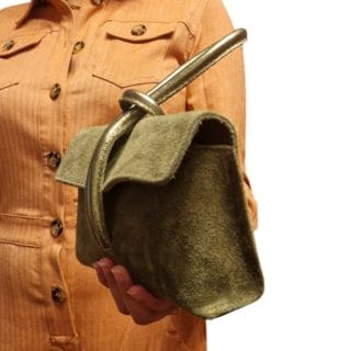 Mini Sac en Daim Vert avec Revers en Cuir Métallisé