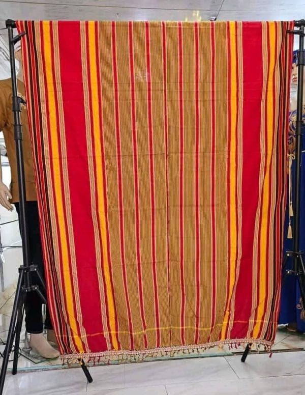 LAMBA SOBAHYA/Salova/LAMBAOINE/Pagne traditionnel Malagasy